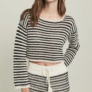 Veronica Beard Black and Cream Striped Gelston Top- size M